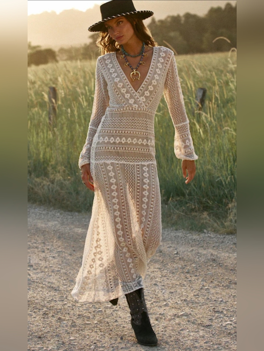 ✨ Chasing Unicorns Georgia On My Mind Lace Maxi Dress ✨Size Medium